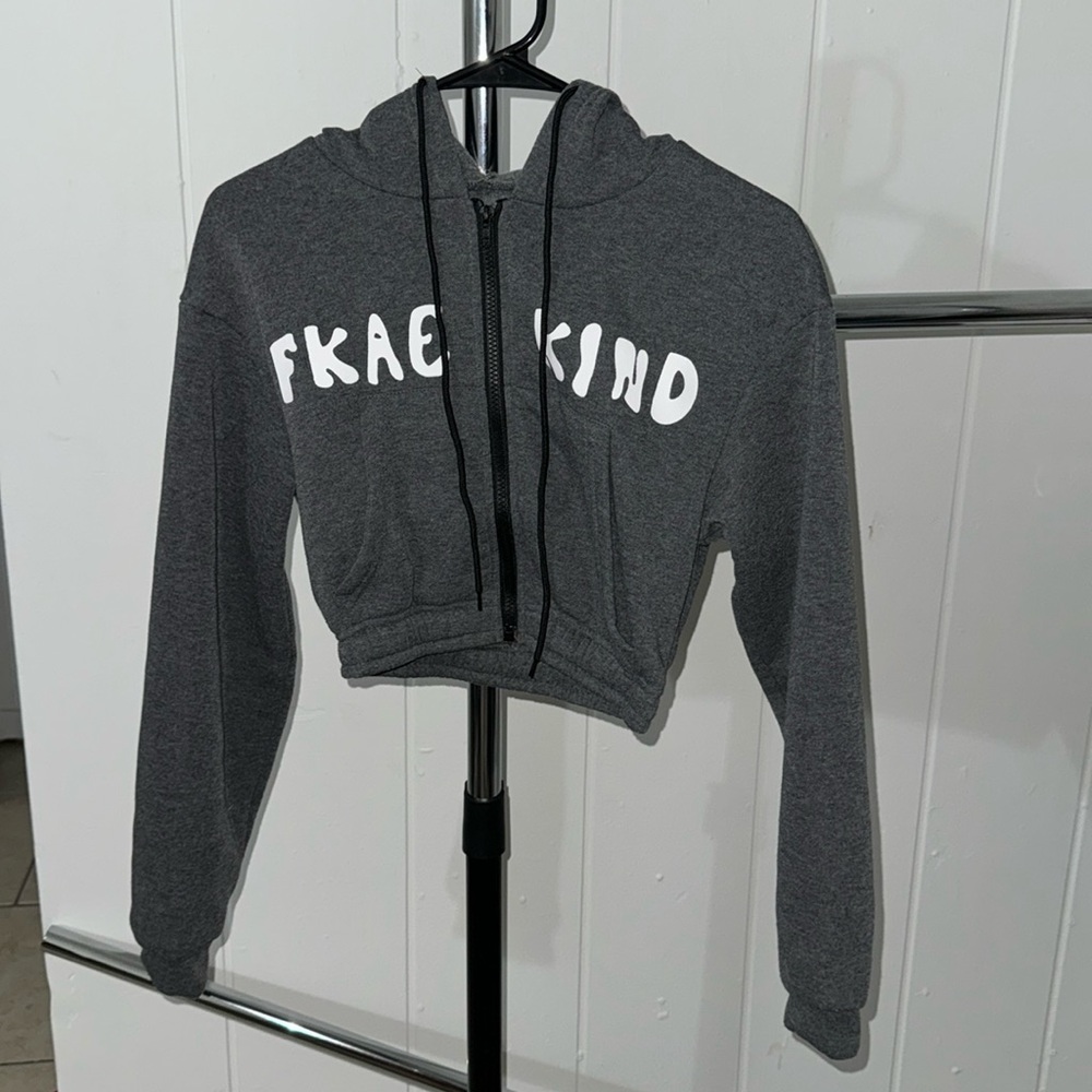 Gray cropped hoodie